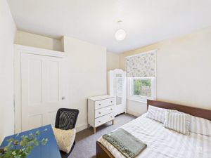 Photo 6- click for photo gallery